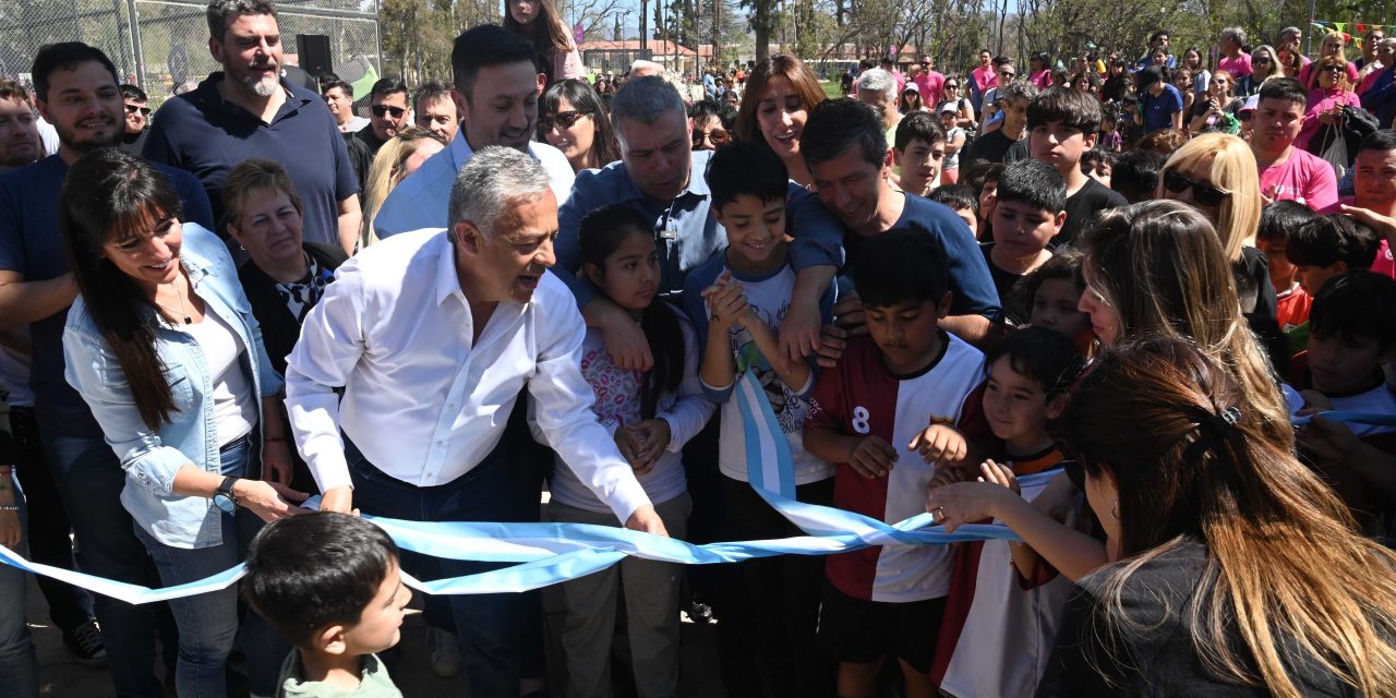 Alfredo Cornejo inauguró el nuevo Parque de los Niños en el oeste de Godoy Cruz
