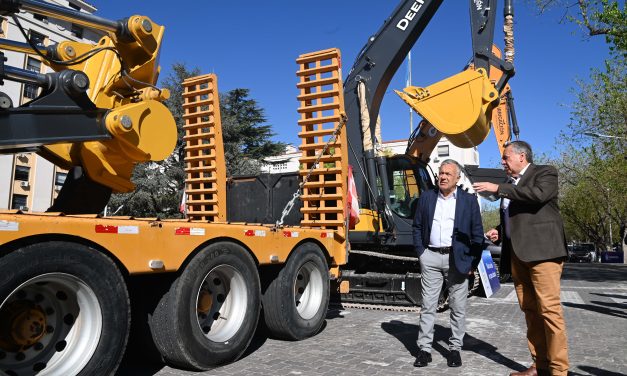 El Gobierno presentó nuevo equipamiento para Irrigación por más de $3.800 millones