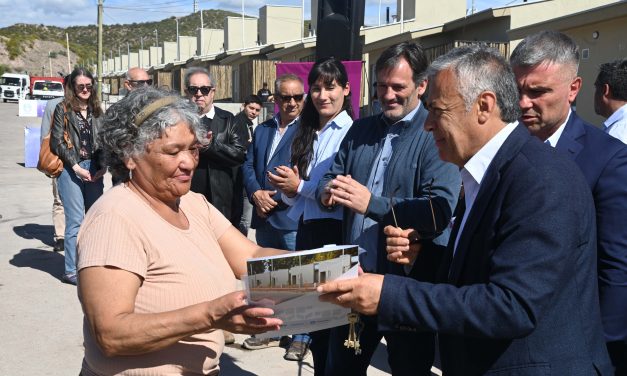 En Godoy Cruz, 67 familias ya disfrutan de casa propia