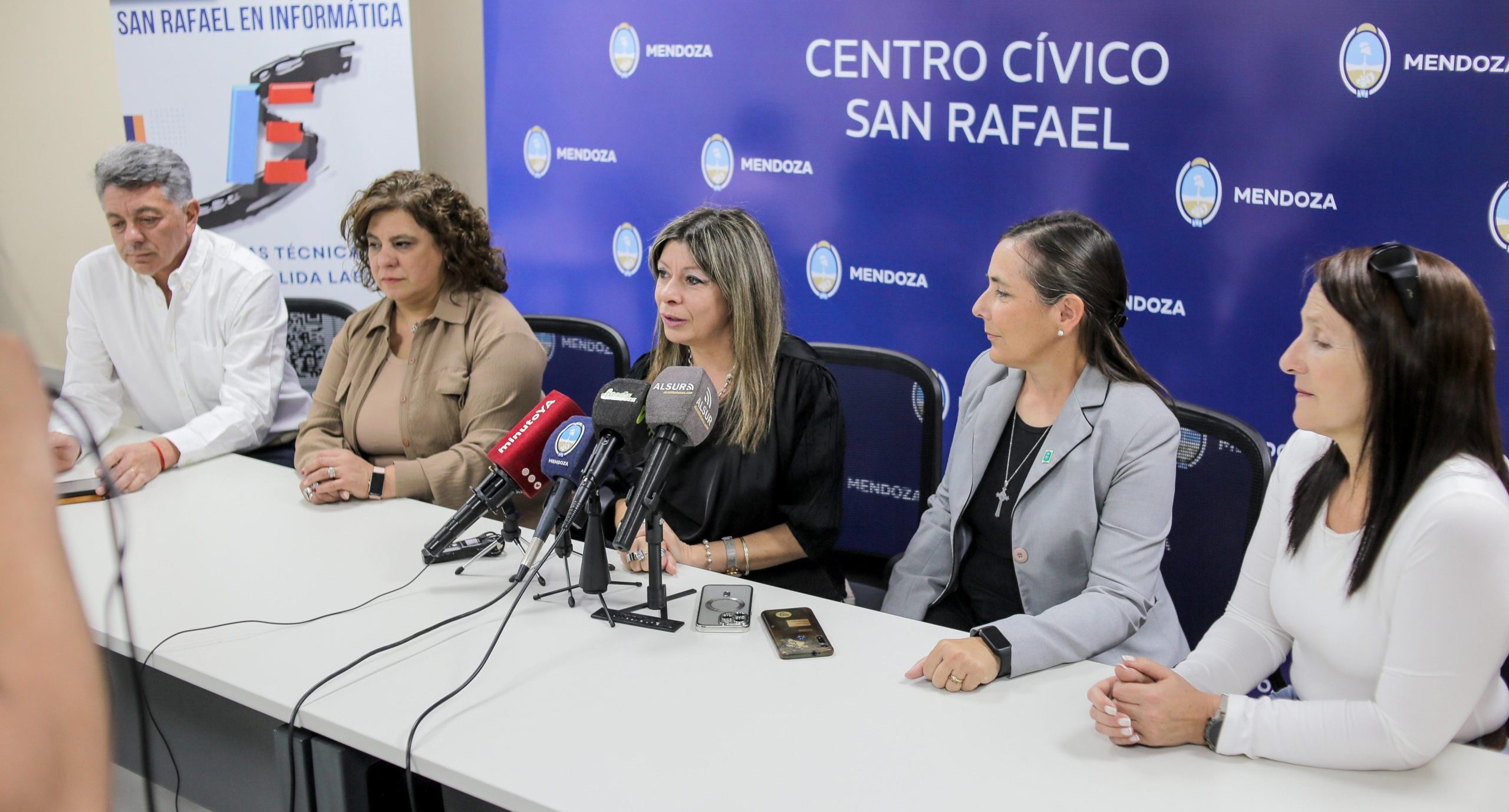 La DGE presentó cuatro nuevas carreras en San Rafael