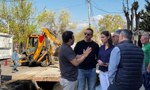 Hidráulica y Las Heras avanzan en la limpieza del colector Maza: retirarán más de 80 toneladas de residuos