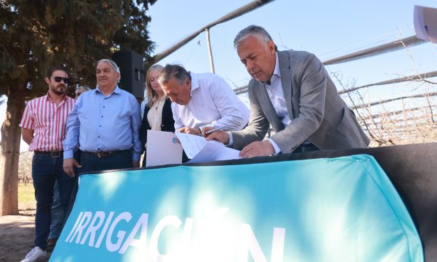 Cornejo y Marinelli formalizaron la entrega del Acueducto Ganadero Monte Coman–La Horqueta a Irrigación