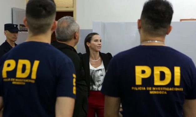 Decomisan 65 celulares en un local de Guaymallén tras una denuncia en la línea “No compres robado”