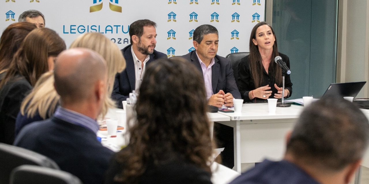 Rus: “Avanzamos hacia un sistema de límites más inteligente en Cuyo y una Justicia que responda al instante”