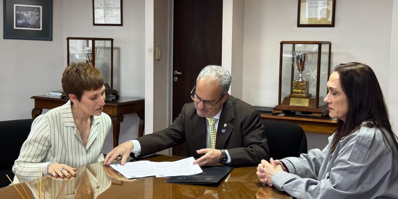 Energía y Ambiente y la Facultad de Derecho de la UNCuyo firmaron un convenio de colaboración para actividades académica