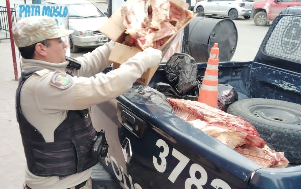 Plan Integral Contra el Abigeato: la Policía Rural decomisó 280 kilos de carne en mal estado
