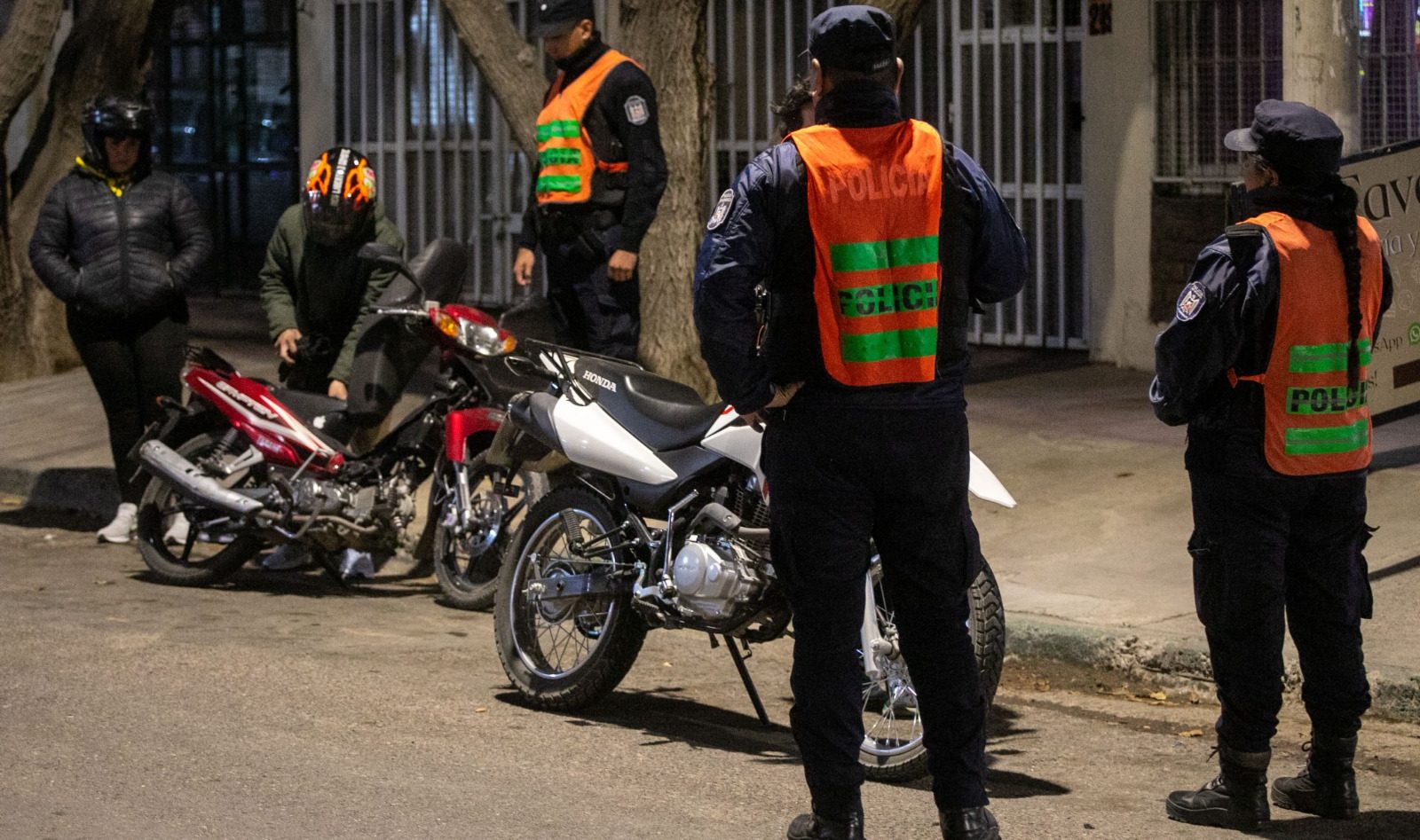 Controles y patrullajes: la Policía desplegó operativos de alto impacto en el Gran Mendoza
