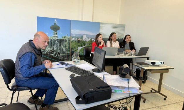 Energía y Ambiente extiende el plazo para que las grandes industrias presenten la plantilla de reporte de emisiones
