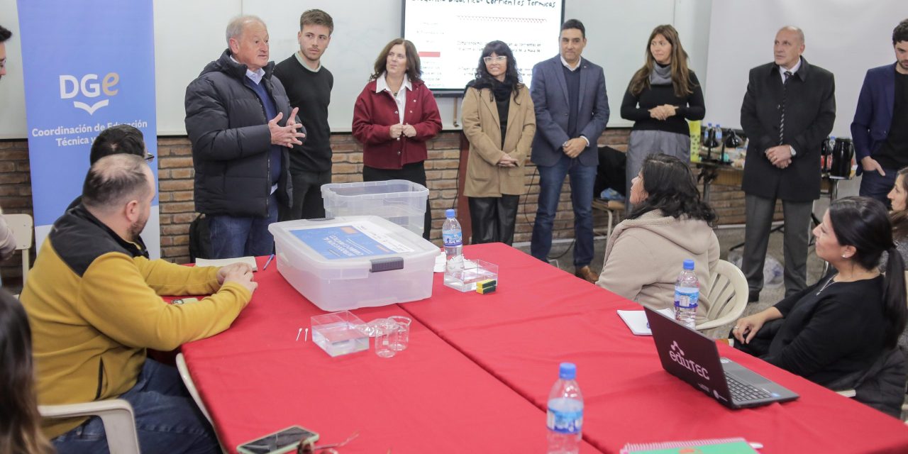 Energía Joven 2025: docentes de Mendoza se capacitaron en Cambio Climático