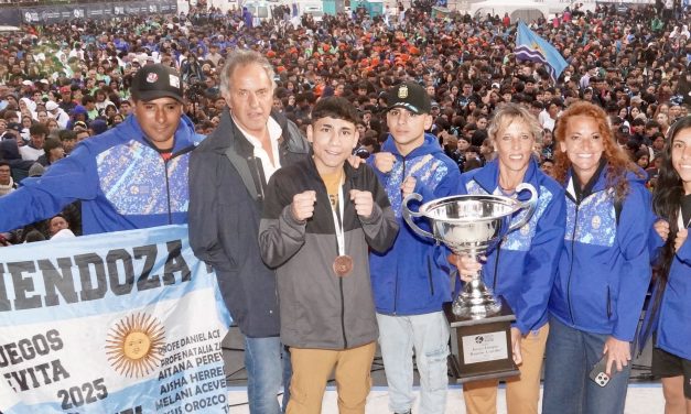 Mendoza recibió la Copa Juego Limpio en los Juegos Nacionales Evita 2025