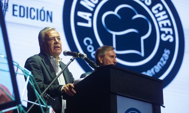 Cornejo participó en la Noche de los Chefs 2025 a beneficio de AMEM
