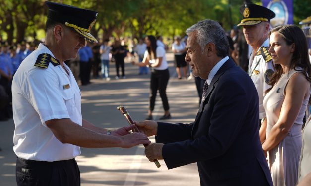 Orgullo y tradición: la Policía de Mendoza conmemoró más de dos siglos de servicio con un gran desfile
