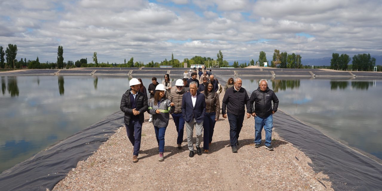 Cornejo destacó la importancia de la nueva Planta Depuradora de San Carlos para el saneamiento y el desarrollo del Valle de Uco