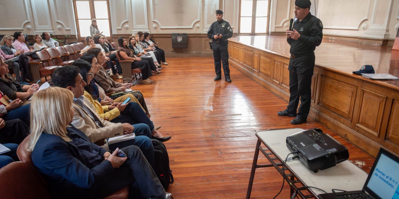 Supervisores y equipos directivos se capacitaron en intervención ante incidentes de seguridad