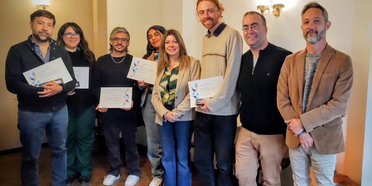 Reconocimiento de Nivel Superior a profesionales por sus huellas creativas