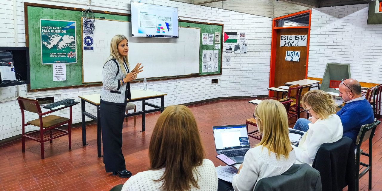 Más de 1.400 docentes comenzaron la última instancia del Concurso de Jerarquía Directiva
