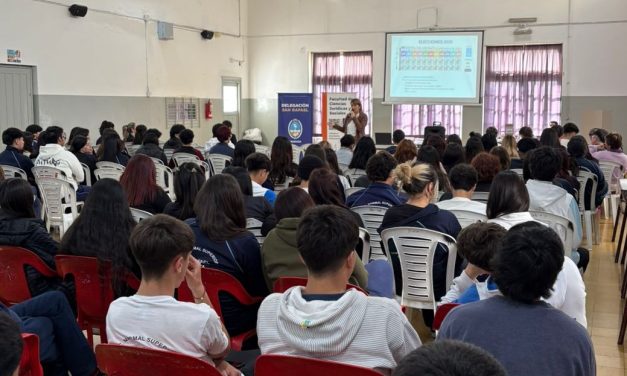 Estudiantes secundarios de San Rafael se capacitan en derecho constitucional y electoral