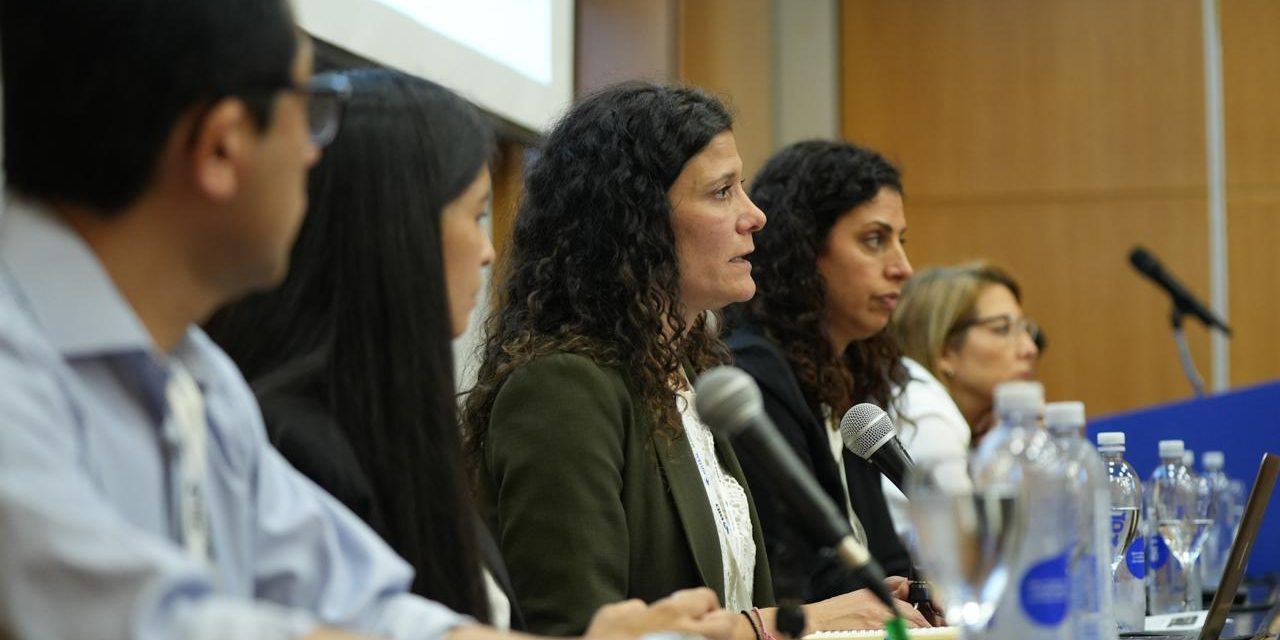 Mendoza llevó su experiencia sobre aplicación de IA en educación a un encuentro nacional