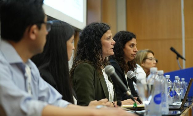 Mendoza llevó su experiencia sobre aplicación de IA en educación a un encuentro nacional