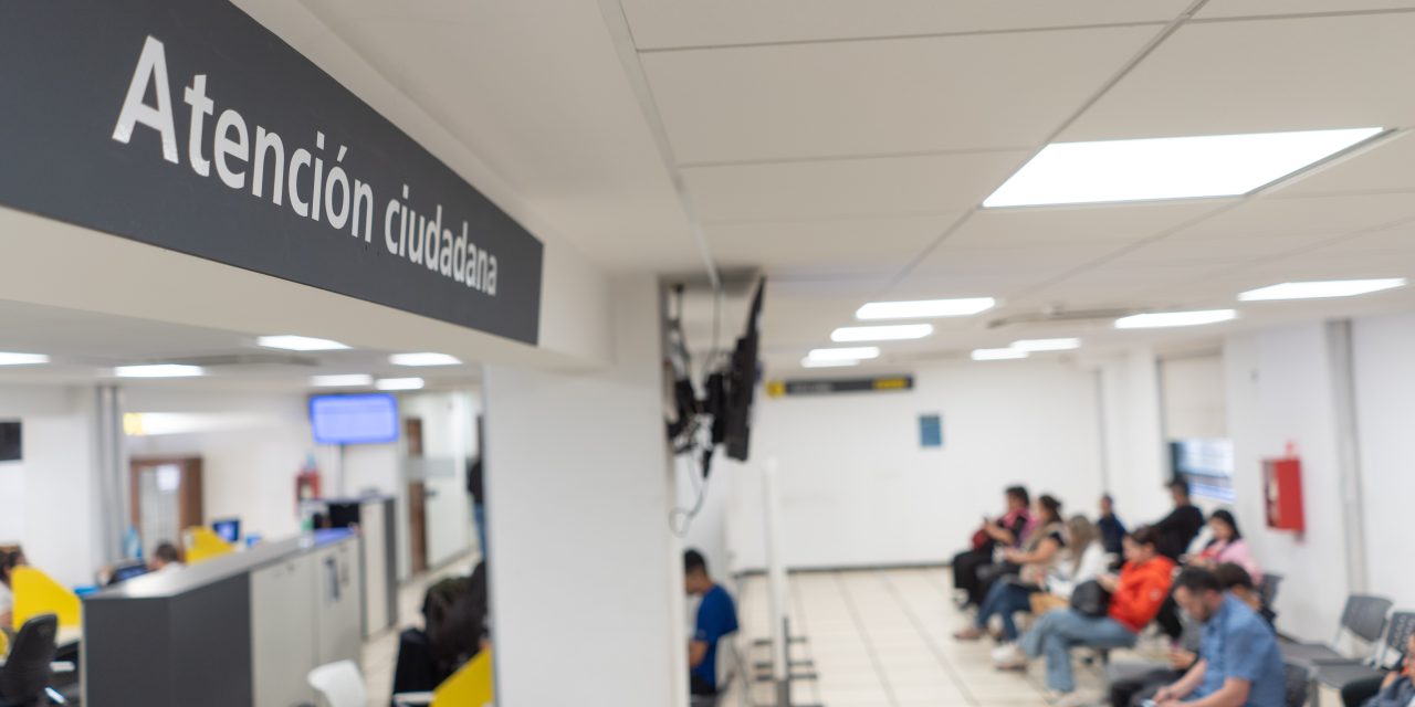 Ya es ley la reforma integral del empleo público