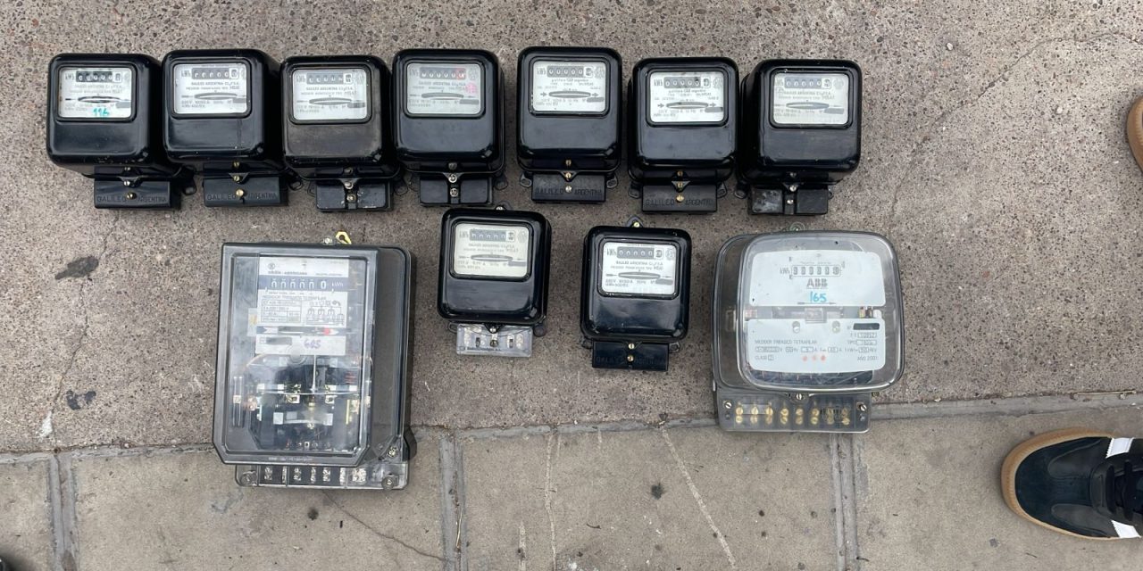 Operativo en Guaymallén: la Policía secuestró medidores robados y detuvo a un sospechoso