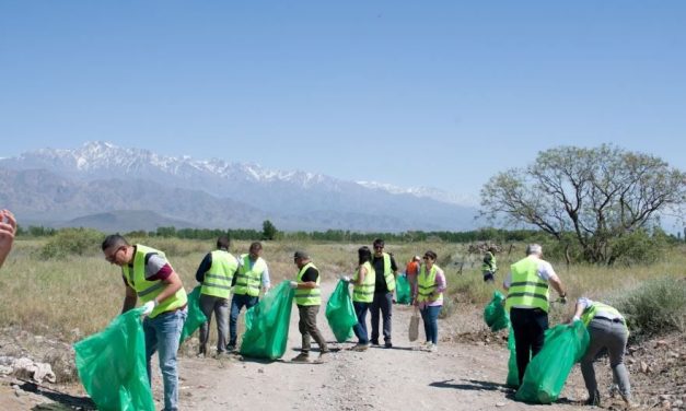 Energía y Ambiente firmó convenio con San Carlos para limpieza de cauces y erradicación de basurales
