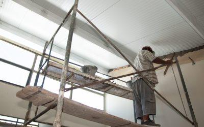 Infraestructura Escolar inició el recambio total del techo de la Escuela Gabriel del Mazo en Godoy Cruz