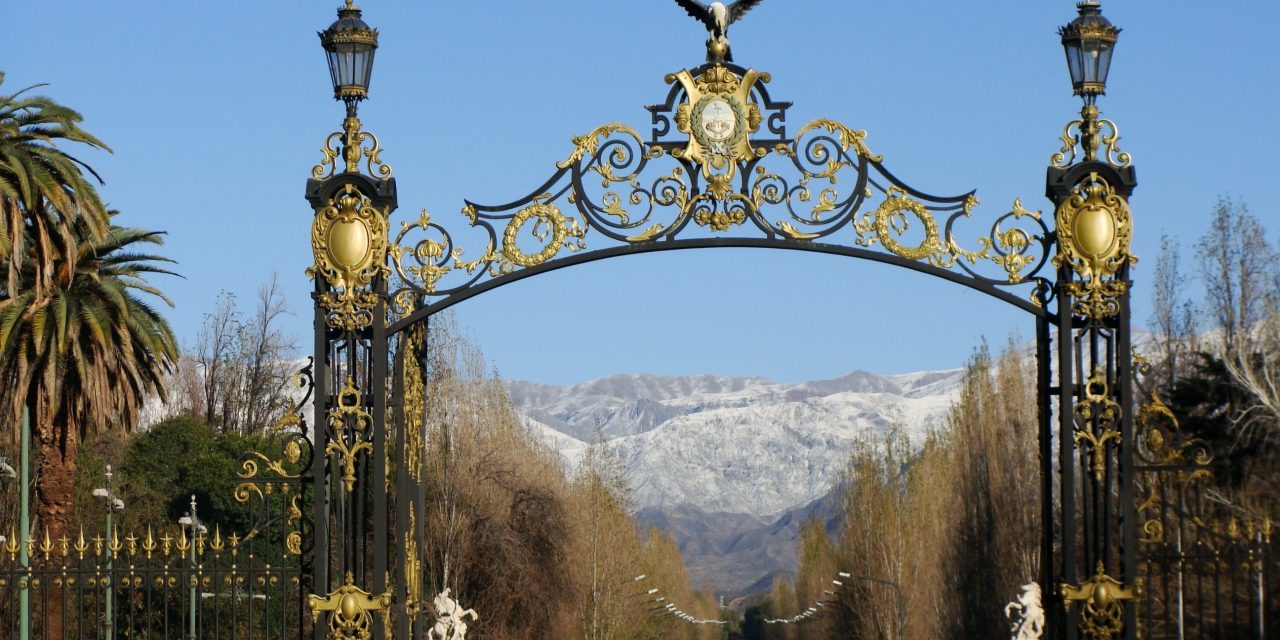 El Parque General San Martín cumple 129 años y lo celebra con una visita guiada para conocer su historia