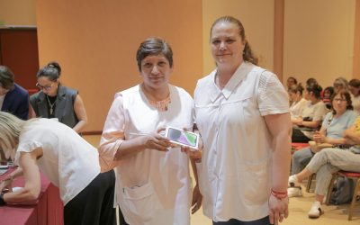 Escuelas primarias del Sur mendocino recibieron teléfonos celulares