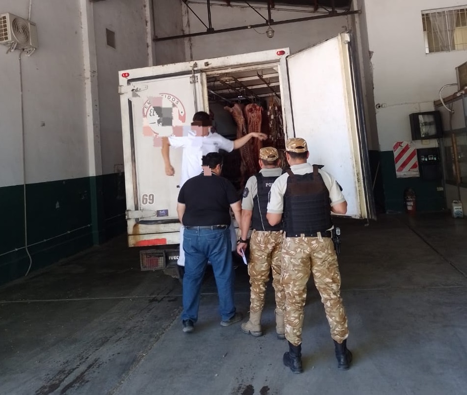 PORTADA POLICIA RURAL