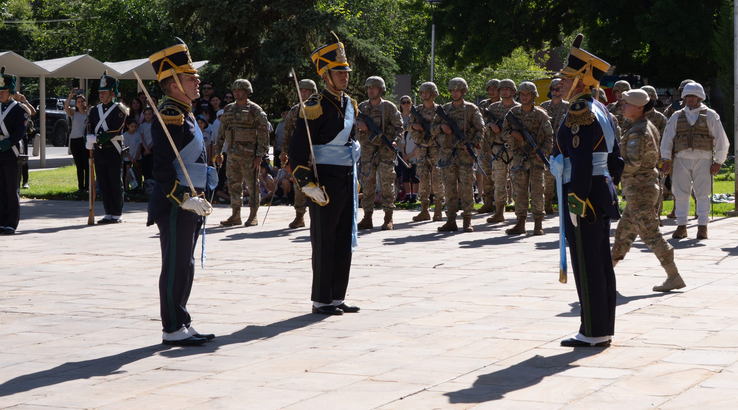 cambio de guardia gobierno de mendoza 9