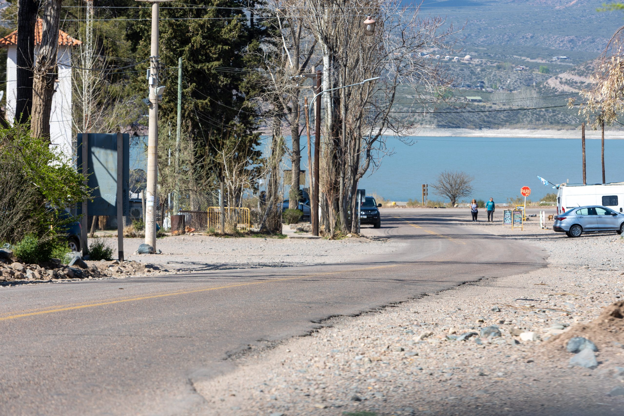 La DPV firmó dos contratos por más de $13.000 millones para el ingreso a Potrerillos y la nueva RP 35