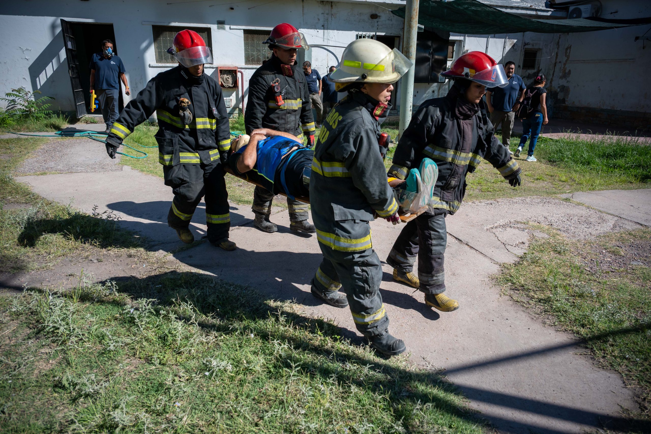 Simulacro de sismo DRPJ 2025 1