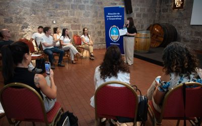 Mendoza reconoció a 12 empresas jóvenes que escalaron sus negocios con el programa Mendoza Acelera