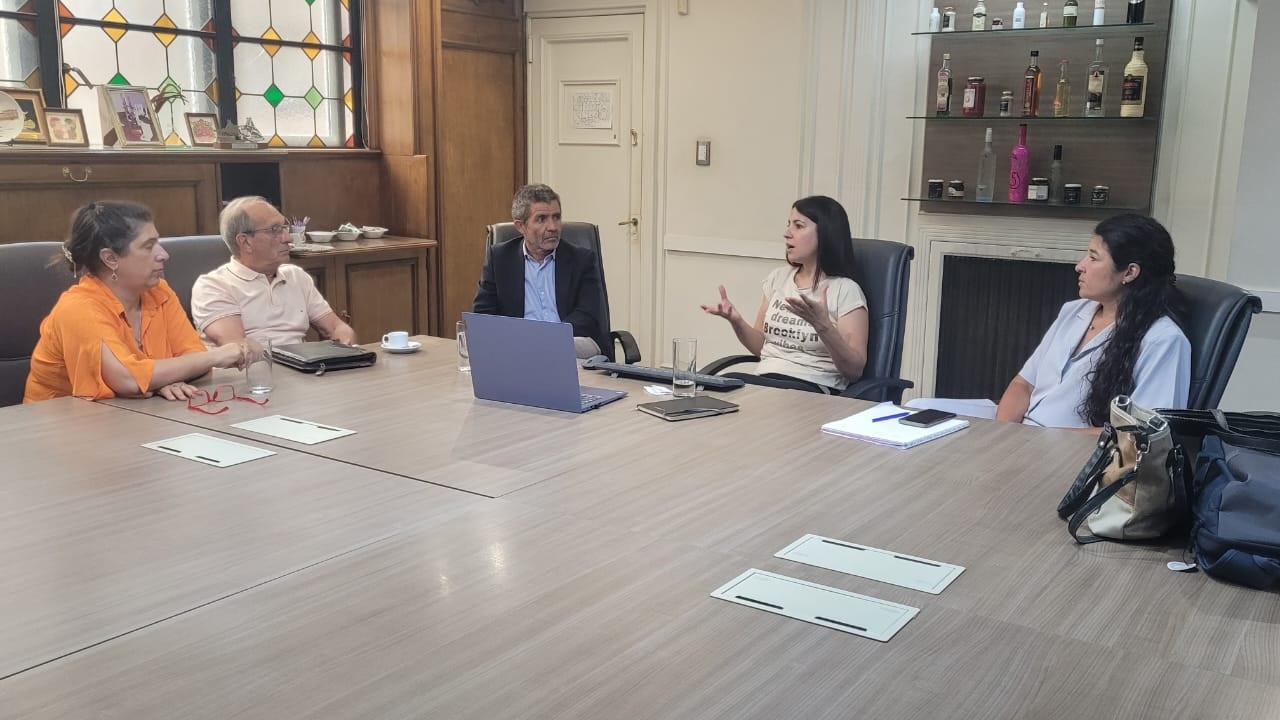 f82c0deb-34ad-4fd5-869a-e884e41b0afe