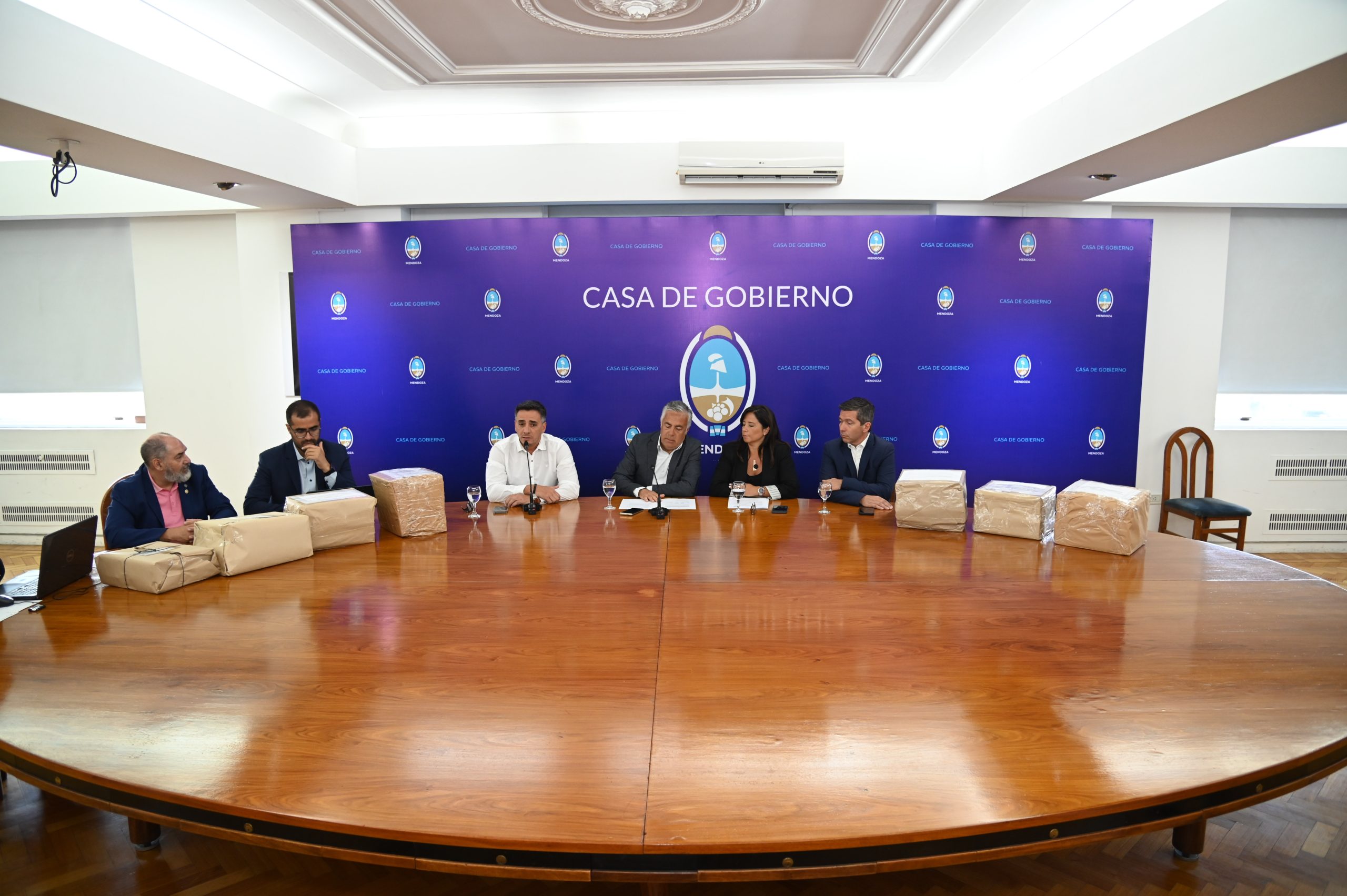 Mendoza licita una obra vial hist&oacute;rica en el Acceso Este: siete ofertas para un proyecto de $70.500 millones