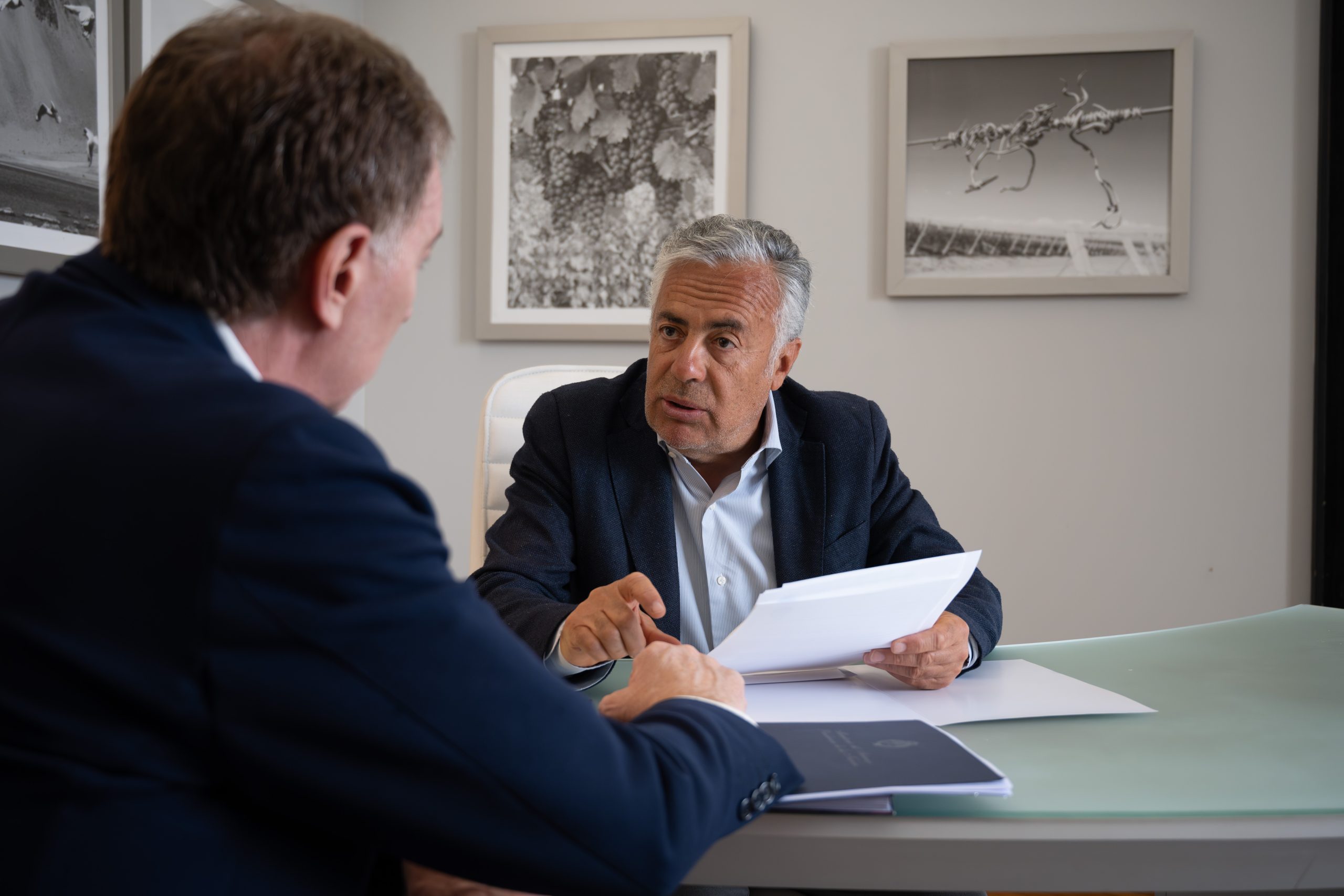 Mendoza impulsa ante Naci&oacute;n la concreci&oacute;n de rutas estrat&eacute;gicas y consolida el avance del Metrotranv&iacute;a