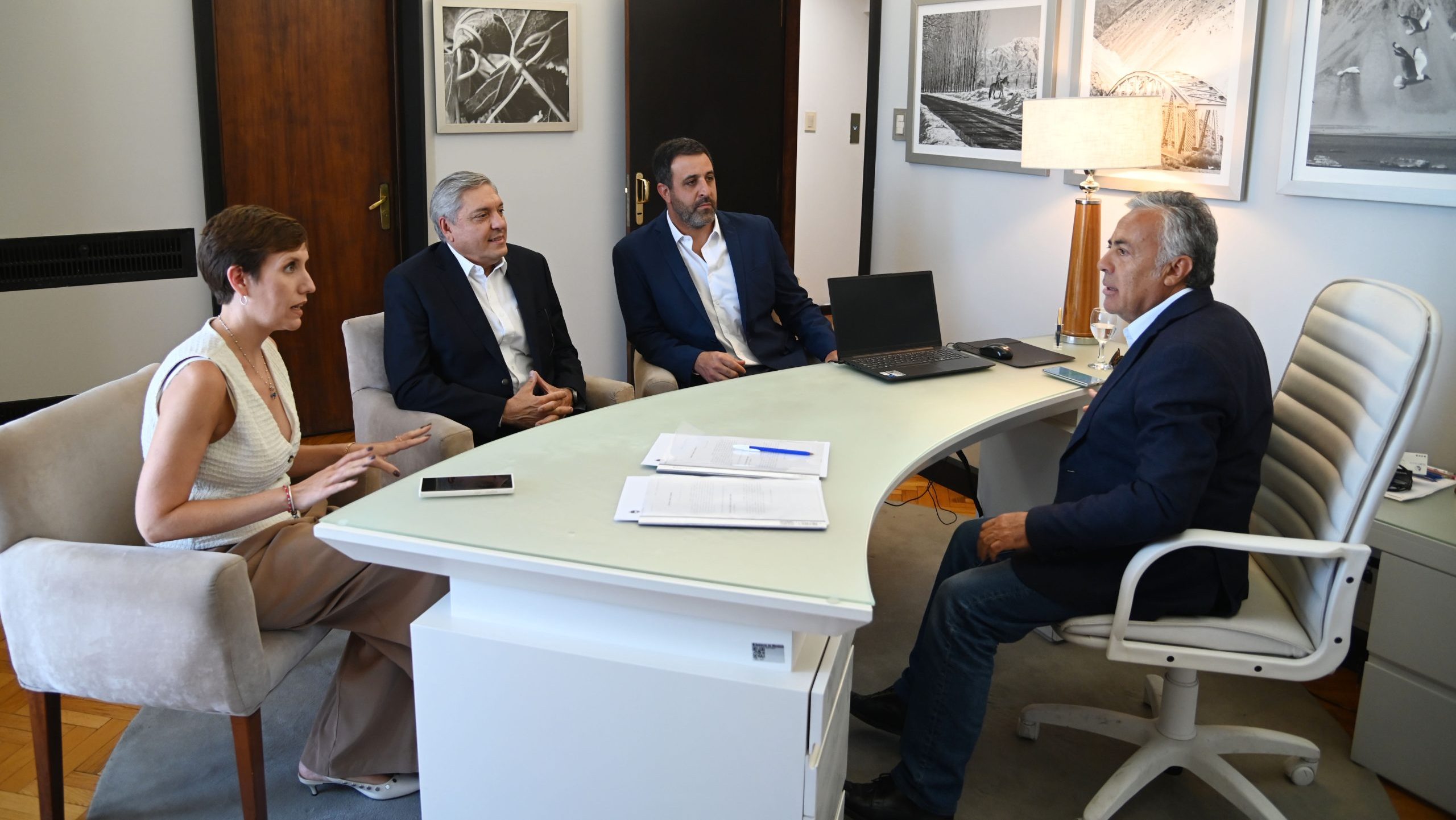 El Gobernador Cornejo envió al Senado los pliegos de dos candidatos a integrar el directorio del EPRE