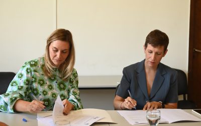 Energía y Ambiente firmó un convenio con la Universidad Siglo 21 para fortalecer la capacitación del personal