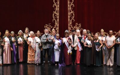 Las reinas de Adultos Mayores de Vendimia 2026 fueron distinguidas en el Teatro Independencia