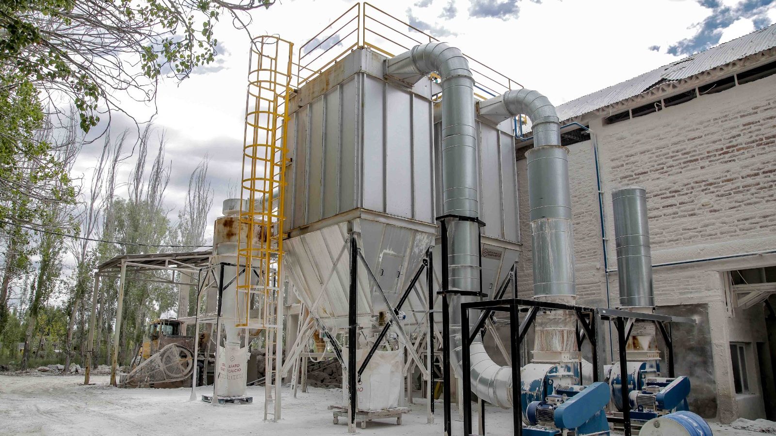 WhatsApp Image 2026-02-16 at 11.46.37 (1)