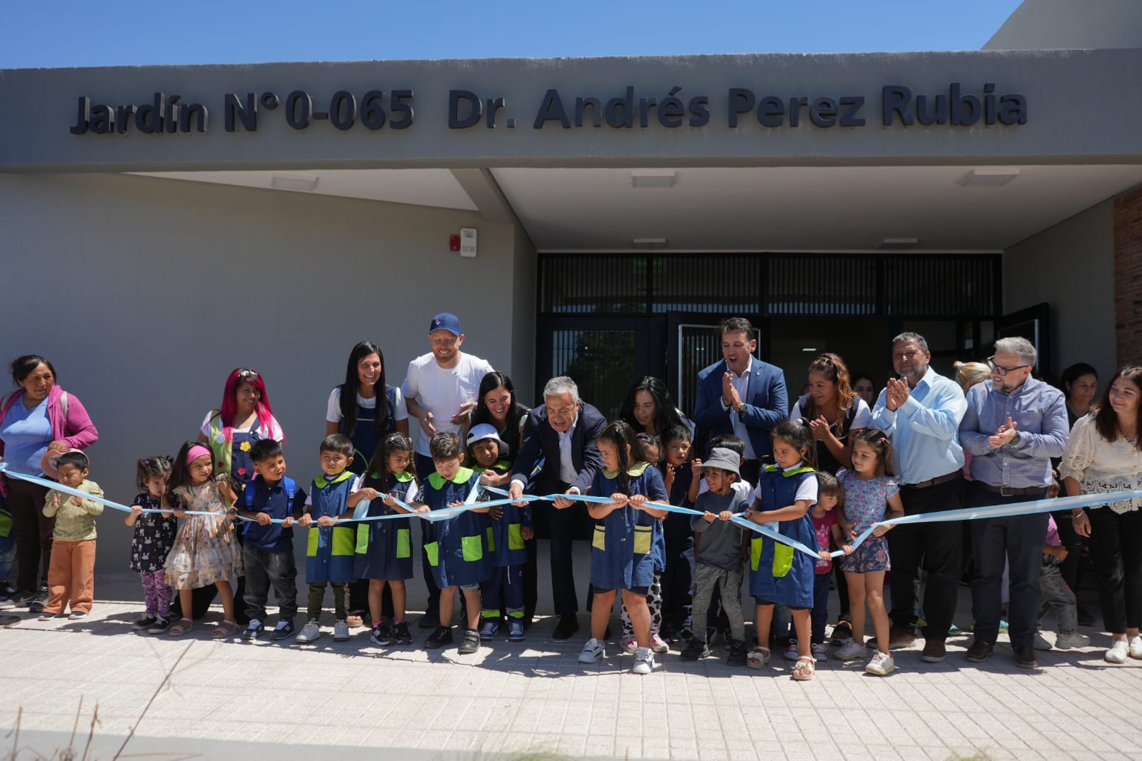 El Gobierno de Mendoza inauguró el nuevo edificio del Jardín Pérez Rubia y consolida un polo educativo en Ugarteche