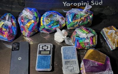 En operativos preventivos incautaron más de 900 envoltorios de droga y armas de fuego