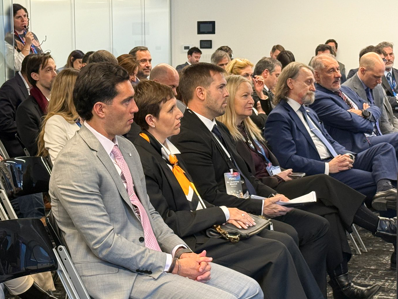 PDAC 2026: autoridades expusieron el trabajo de la provincia en un panel sobre Mendoza y su camino hacia una minería sostenible