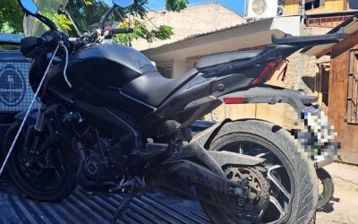 Patrullajes preventivos: motos robadas recuperadas y aprehensión de hombres con medidas pendientes