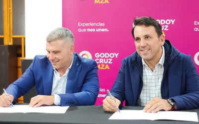 Godoy Cruz acordó con la DGE el uso del financiamiento educativo y recibió material deportivo