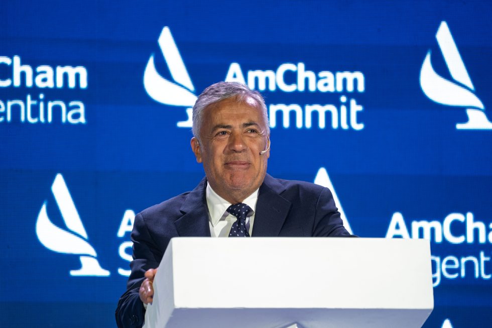 Cornejo destac&oacute; la previsibilidad de Mendoza en AmCham