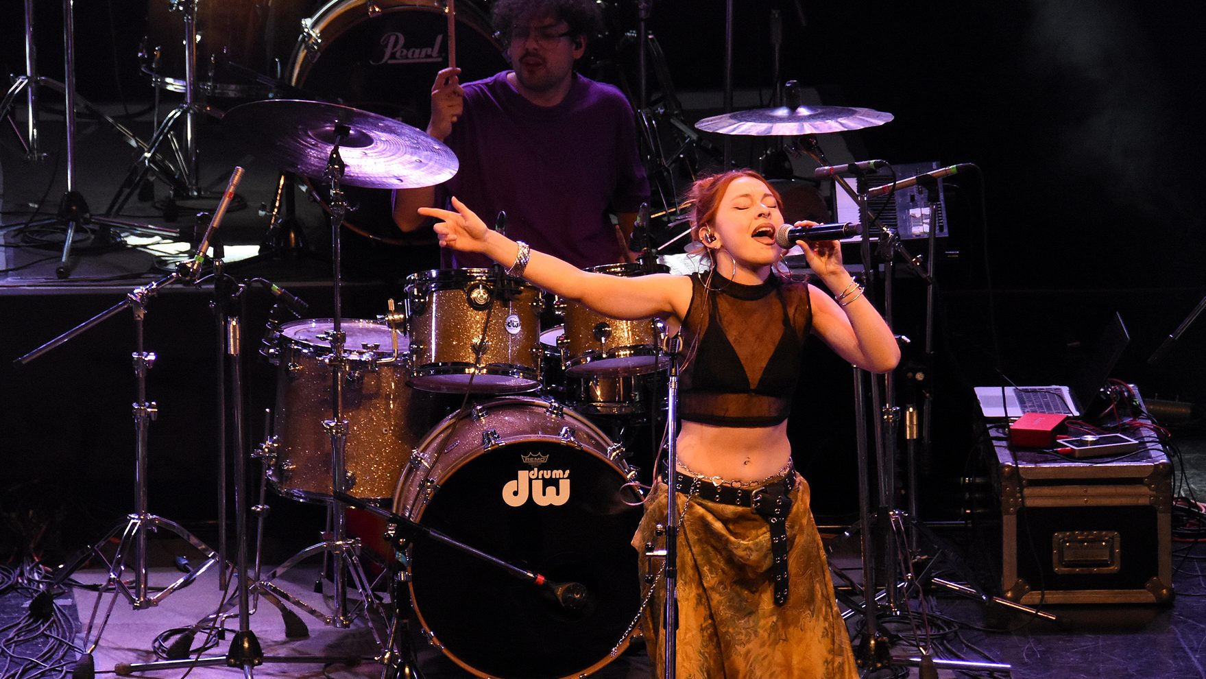 El Teatro Independencia volvió a ser escenario del rock solidario en su segunda jornada