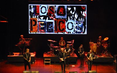 Los Pericos hicieron vibrar el Teatro Independencia en una jornada solidaria