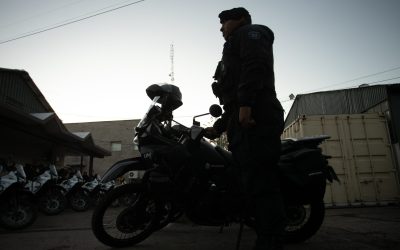 Operativo de alto impacto en Rivadavia: identificaron personas y hubo aprehendidos tras controles en la vía pública